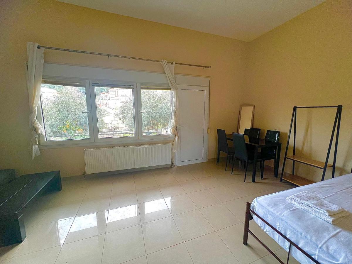 Kalamitsa Apartment By The Beach Kavala Extérieur photo