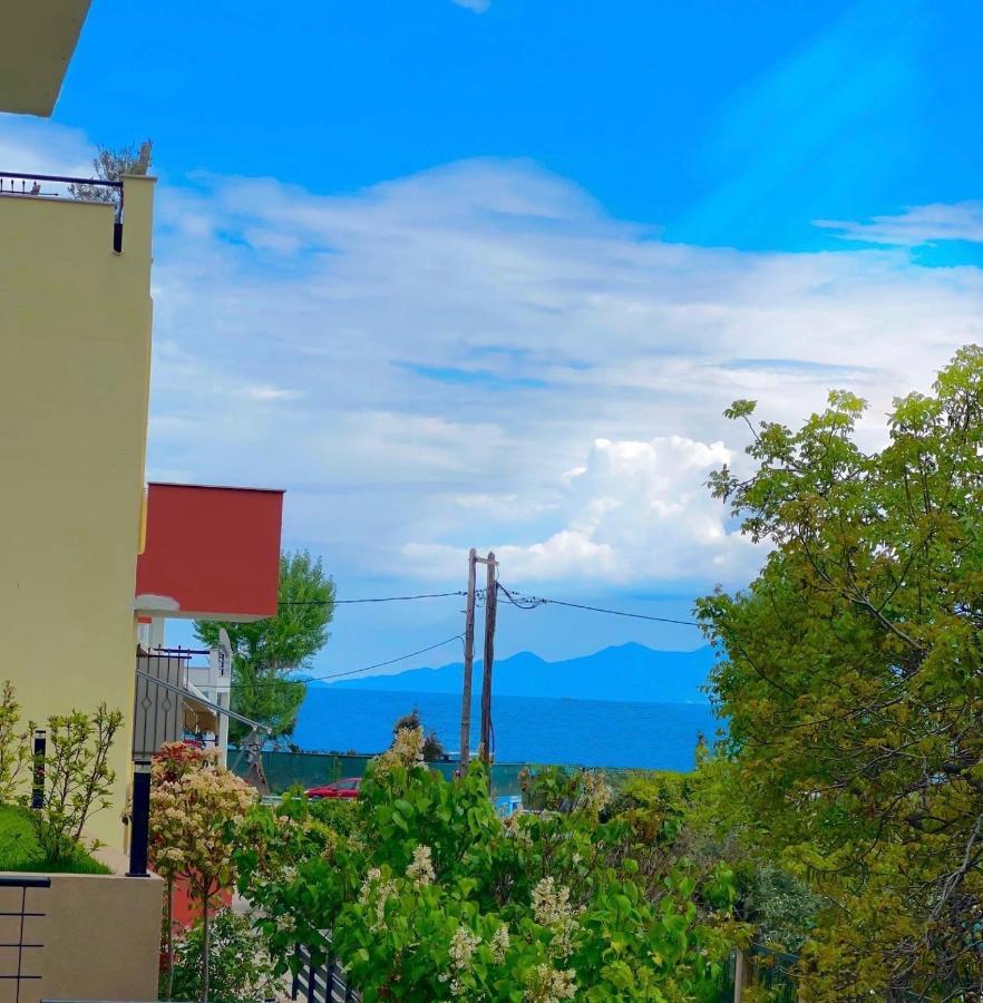 Kalamitsa Apartment By The Beach Kavala Extérieur photo