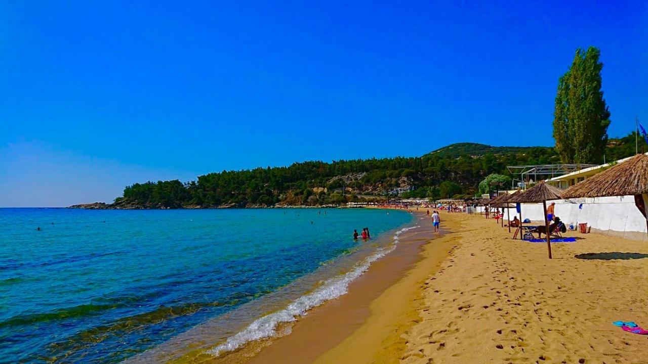 Kalamitsa Apartment By The Beach Kavala Extérieur photo
