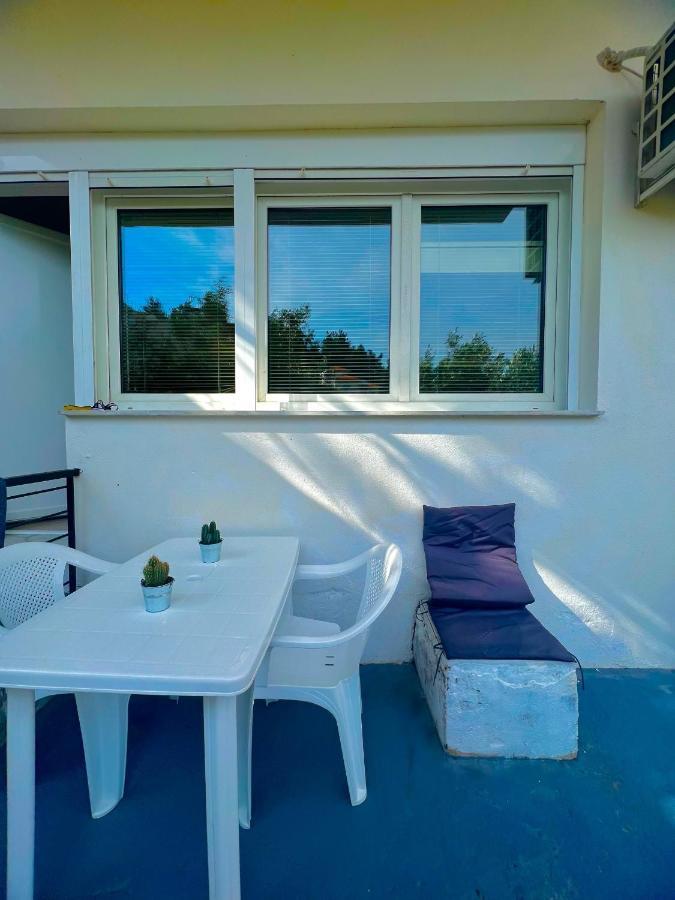 Kalamitsa Apartment By The Beach Kavala Extérieur photo